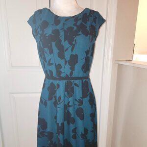 ELLE DRESS CASUAL OR BUSINESS